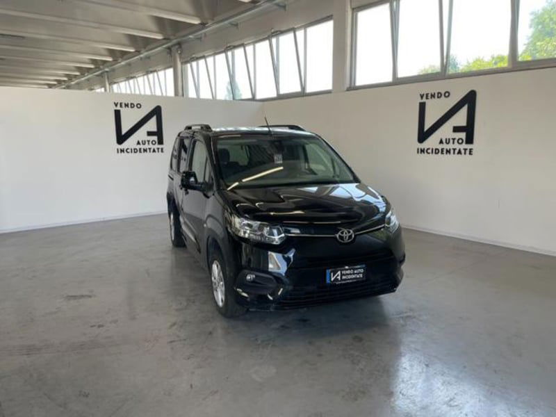 Toyota Proace City Verso City Verso 1.5D 130 CV S&S Long D Executive