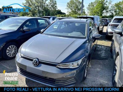 Volkswagen Golf Variant 2.0 TDI SCR DSG Life usata