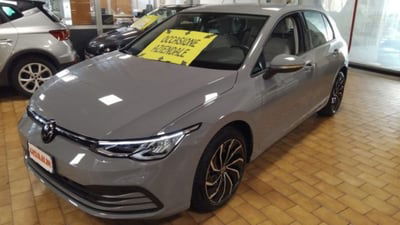 Volkswagen Golf 1.0 eTSI EVO DSG Life usata