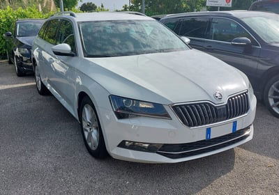 Skoda Superb Station Wagon 1.6 TDI DSG Wagon Executive usata