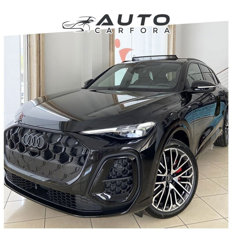Audi Q5 40 2.0 tdi mhev 12V Identity Black quattro s-tronic