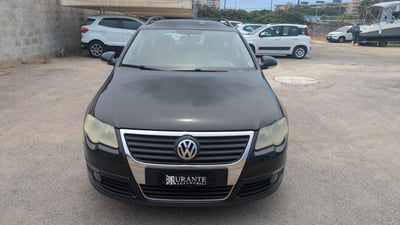 Volkswagen Passat Variant 2.0 16V TDI 4mot. Highline usata