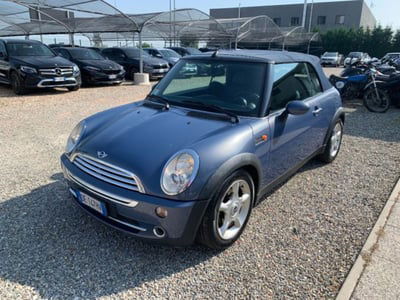 MINI Mini Cabrio 1.6 16V Cooper Sidewalk Cabrio usata