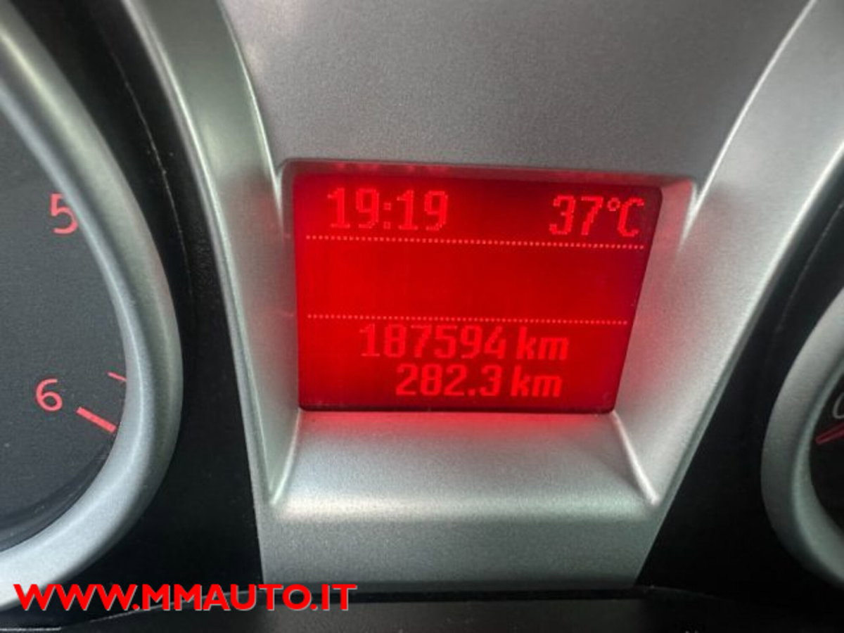 Ford Focus Station Wagon 1.6 TDCi (110CV) SW Tit. DPF (10)