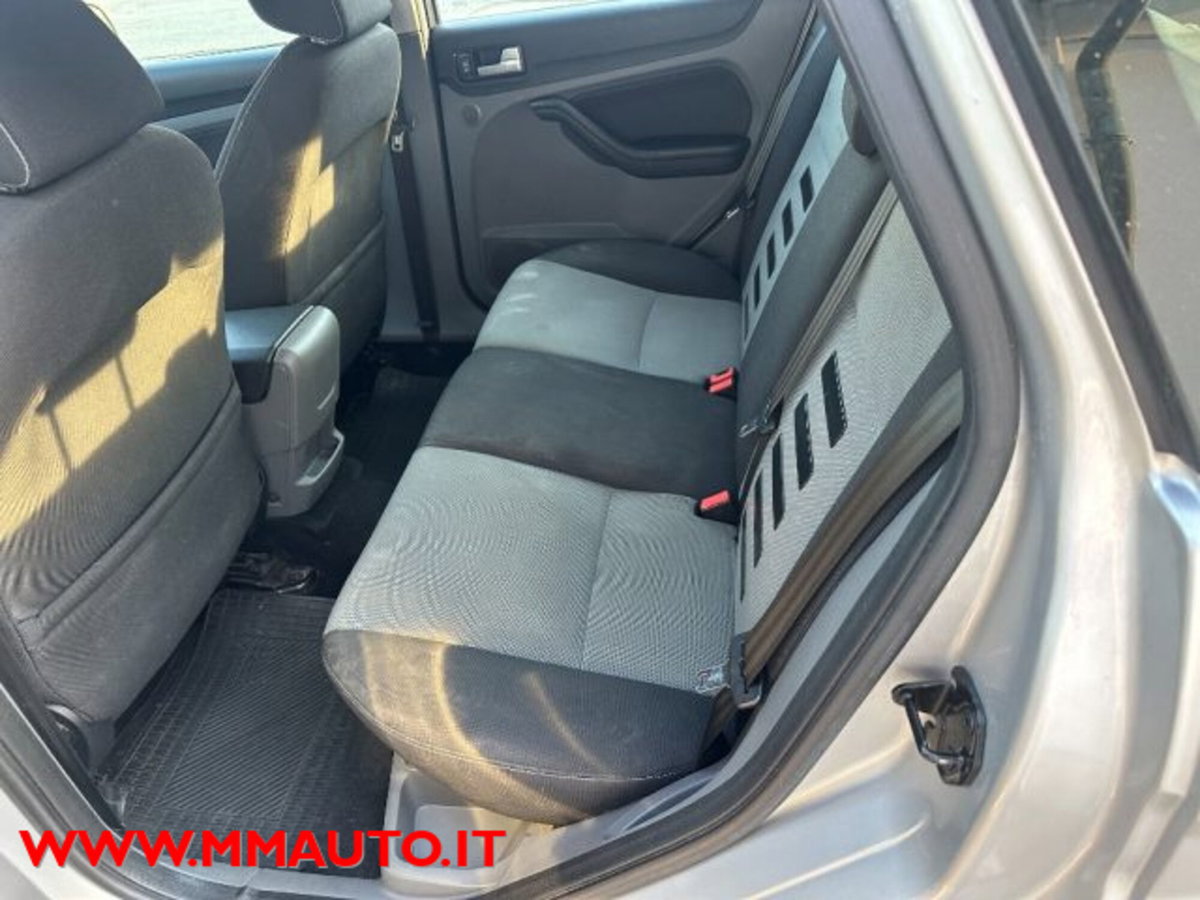 Ford Focus Station Wagon 1.6 TDCi (110CV) SW Tit. DPF (6)