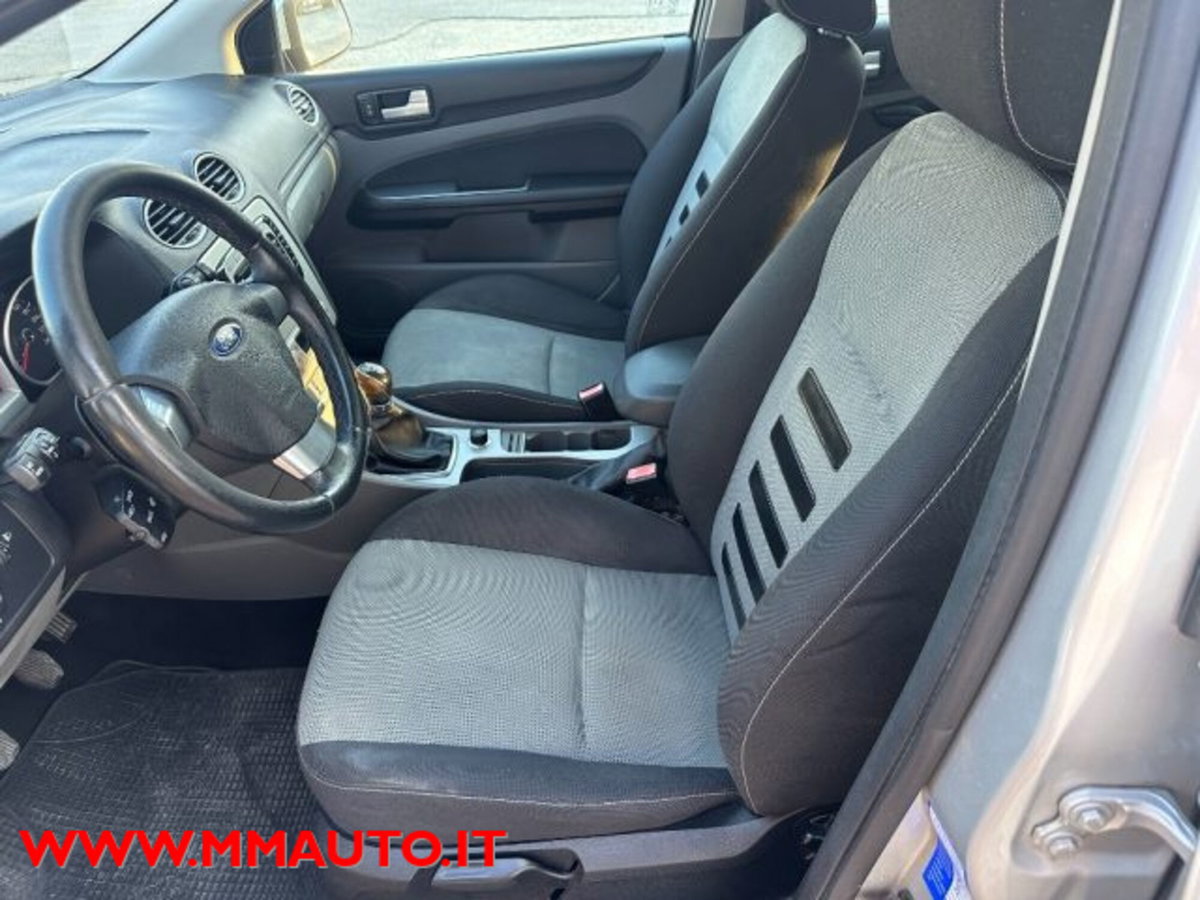Ford Focus Station Wagon 1.6 TDCi (110CV) SW Tit. DPF (8)