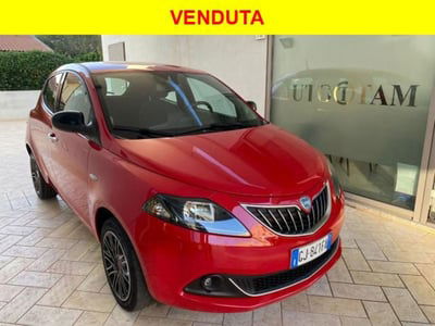 Lancia Ypsilon 1.0 FireFly 5 porte S&S Hybrid Gold Plus usata