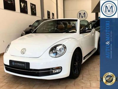 Volkswagen Maggiolino Cabrio 2.0 TDI DSG Sport usata