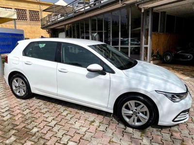 Volkswagen Golf 1.0 eTSI EVO DSG Life usata