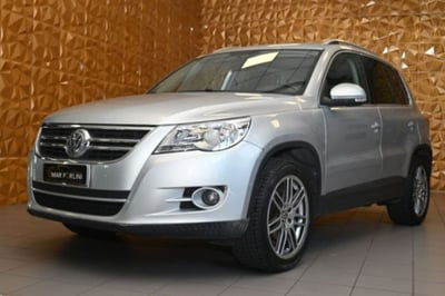 Volkswagen Tiguan 2.0 TDI DPF 4MOTION DSG R-Line usata