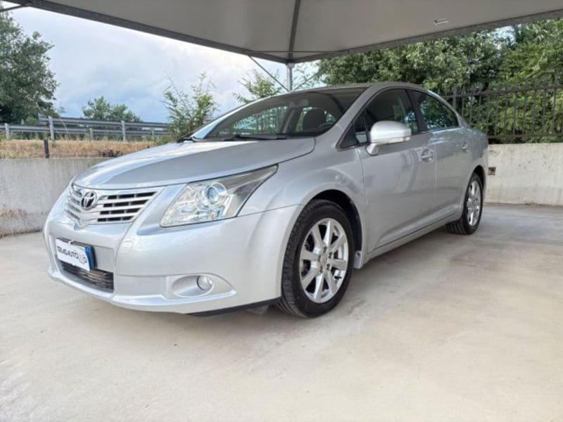 Toyota Avensis 2.0 D-4D Executive