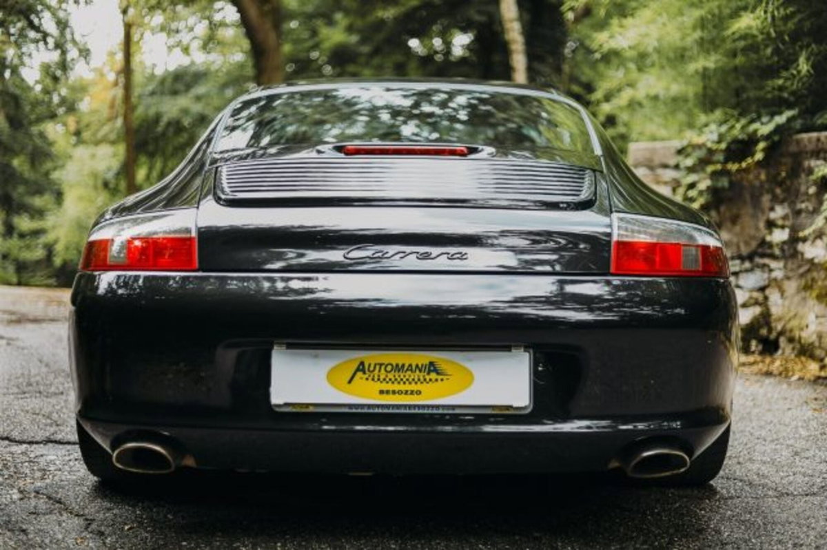 Porsche 911 Coupé Carrera cat  40° Anniversary (15)