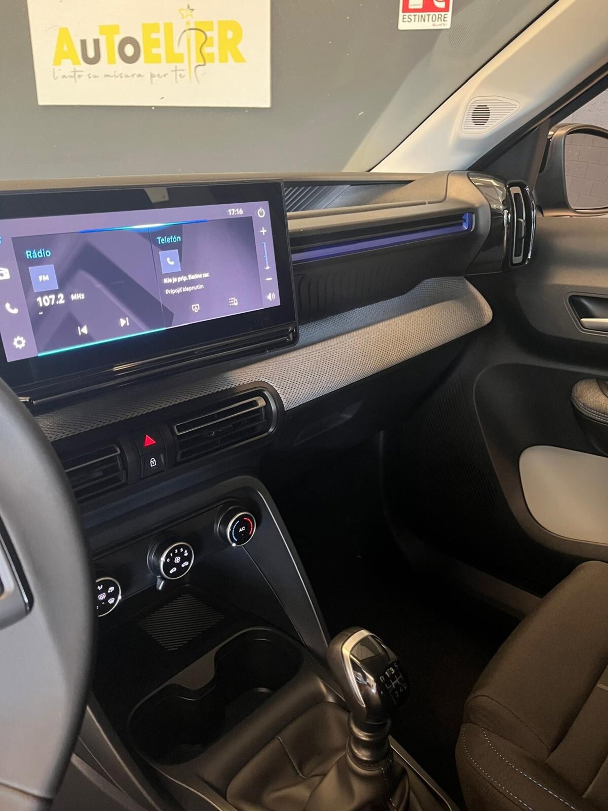 Citroen C3 Aircross 1.2 puretech turbo Plus 100cv (15)