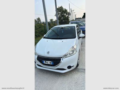 Peugeot 208 HDi 68 CV 3 porte Allure usata
