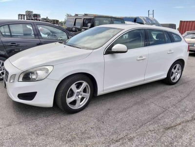 Volvo V40 D3 Geartronic Summum usata