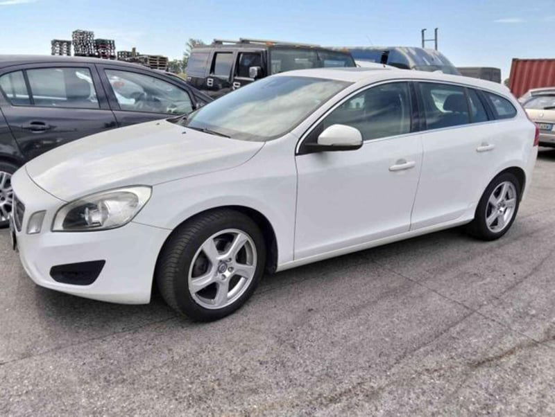 Volvo V40 D3 Geartronic Summum