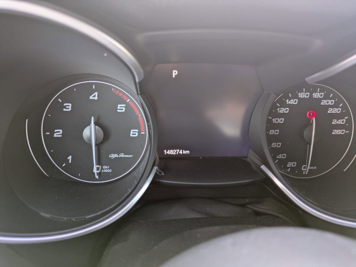 Alfa Romeo Stelvio Stelvio 2.2 Turbodiesel 210 CV AT8 Q4 Veloce Tì (8)