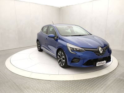 Renault Clio Full Hybrid E-Tech 140 CV 5 porte Intens usata