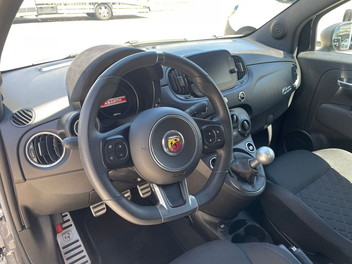 Abarth 595 595 1.4 Turbo T-Jet 165 CV (10)