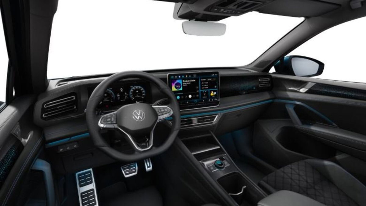 Volkswagen Tiguan 2.0 tdi R-Line 150cv dsg (5)