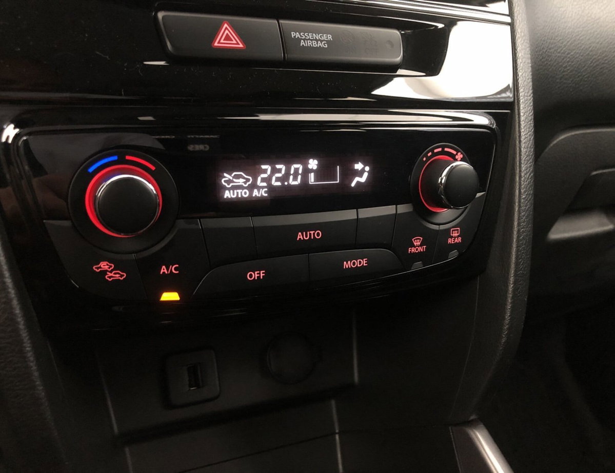 Suzuki Vitara 1.4 Hybrid 4WD AllGrip Easy Cool (14)