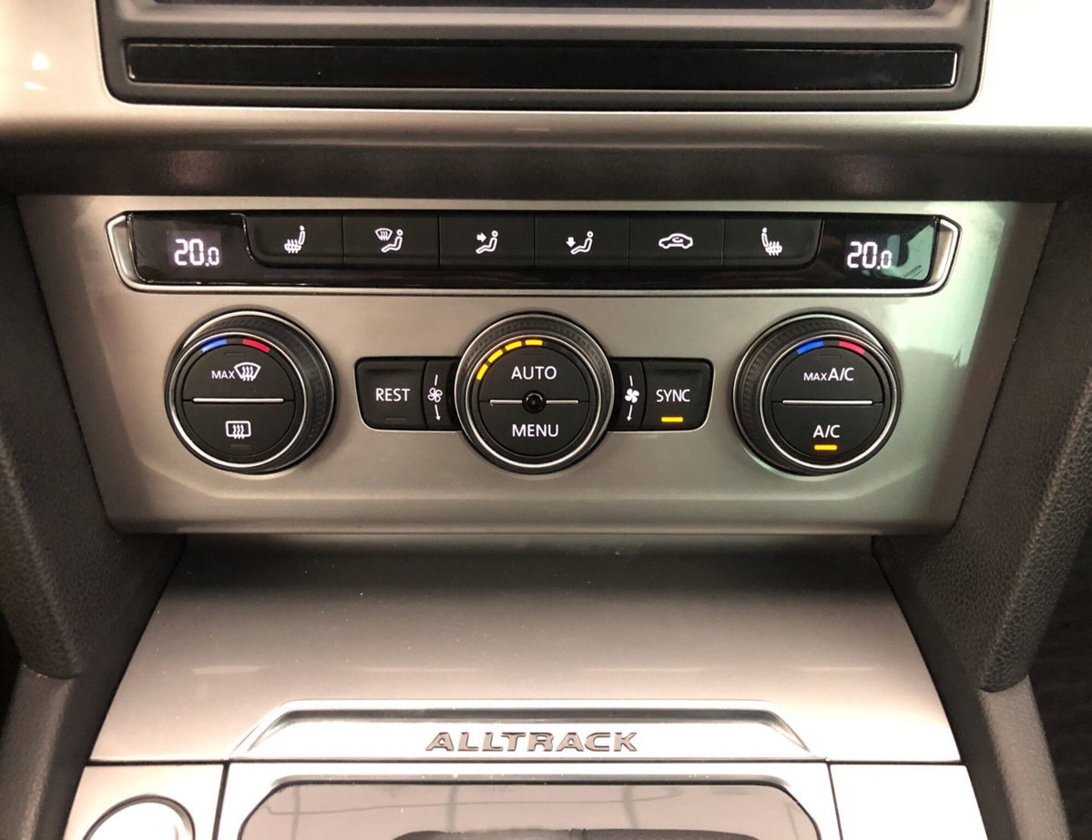 Volkswagen Passat Variant Alltrack 2.0 TDI 190 CV 4MOTION DSG BMT (16)