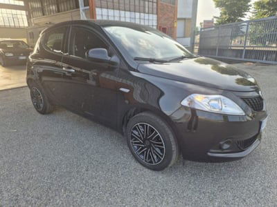 Lancia Ypsilon 1.0 FireFly 5 porte S&S Hybrid Alberta Ferretti usata