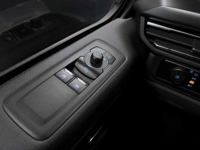 Ford Tourneo Custom tourneo custom V710 320 2.0 ecoblue 136cv Titanium L1H1 AWD A8 (10)