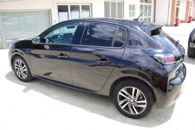 Peugeot 208 PureTech 100 Stop&Start 5 porte Allure (7)