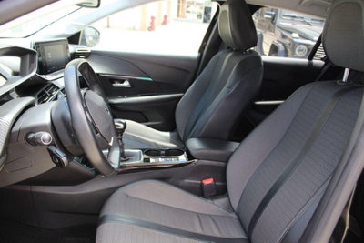 Peugeot 208 PureTech 100 Stop&Start 5 porte Allure (9)