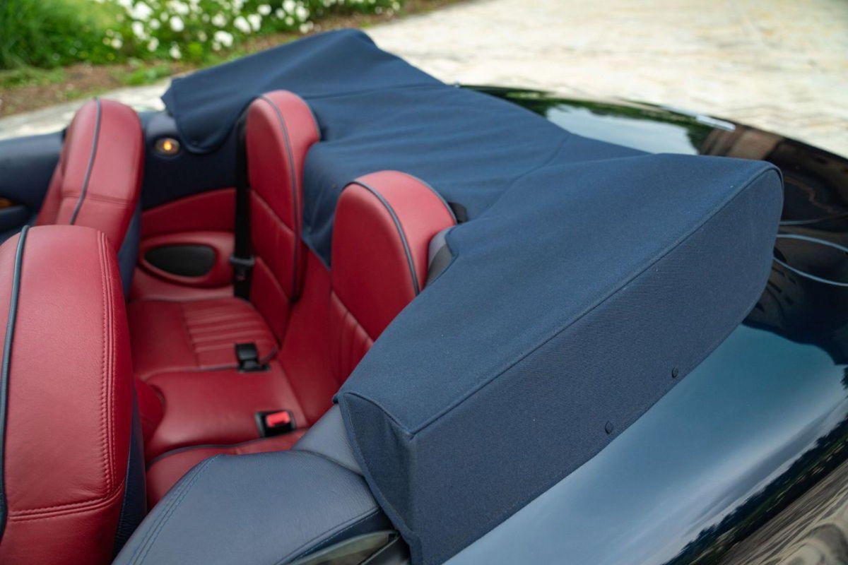 Aston Martin DB7 Cabrio Volante (18)