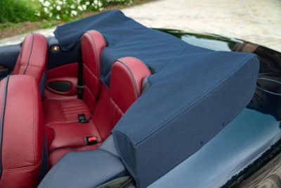 Aston Martin DB7 Cabrio Volante (18)