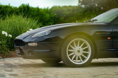 Aston Martin DB7 Cabrio Volante (7)