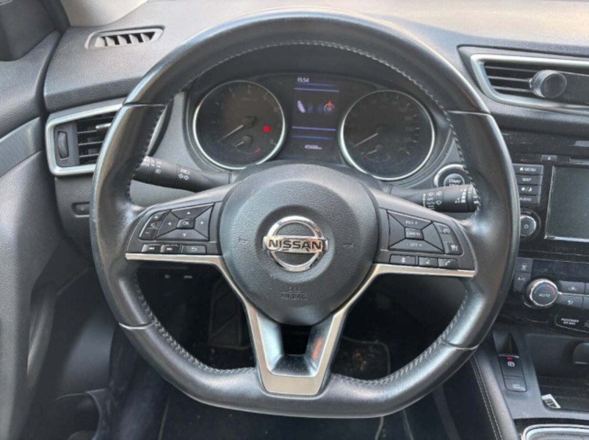 Nissan Qashqai 1.3 DIG-T 140 CV N-Connecta (12)