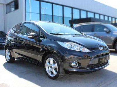Ford Fiesta 1.4 TDCi 70CV 3 porte Titanium usata