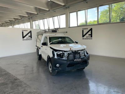 Toyota Hilux 2.D-4D 4WD 2 porte Chassis & Cab Comfort usato