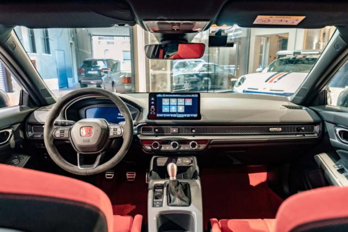 Honda Civic 2.0 Type R (10)