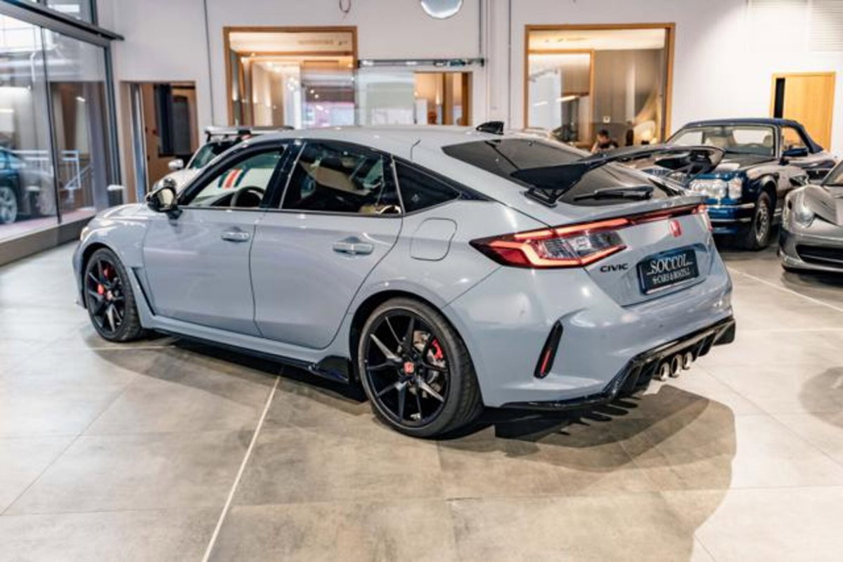 Honda Civic 2.0 Type R (6)