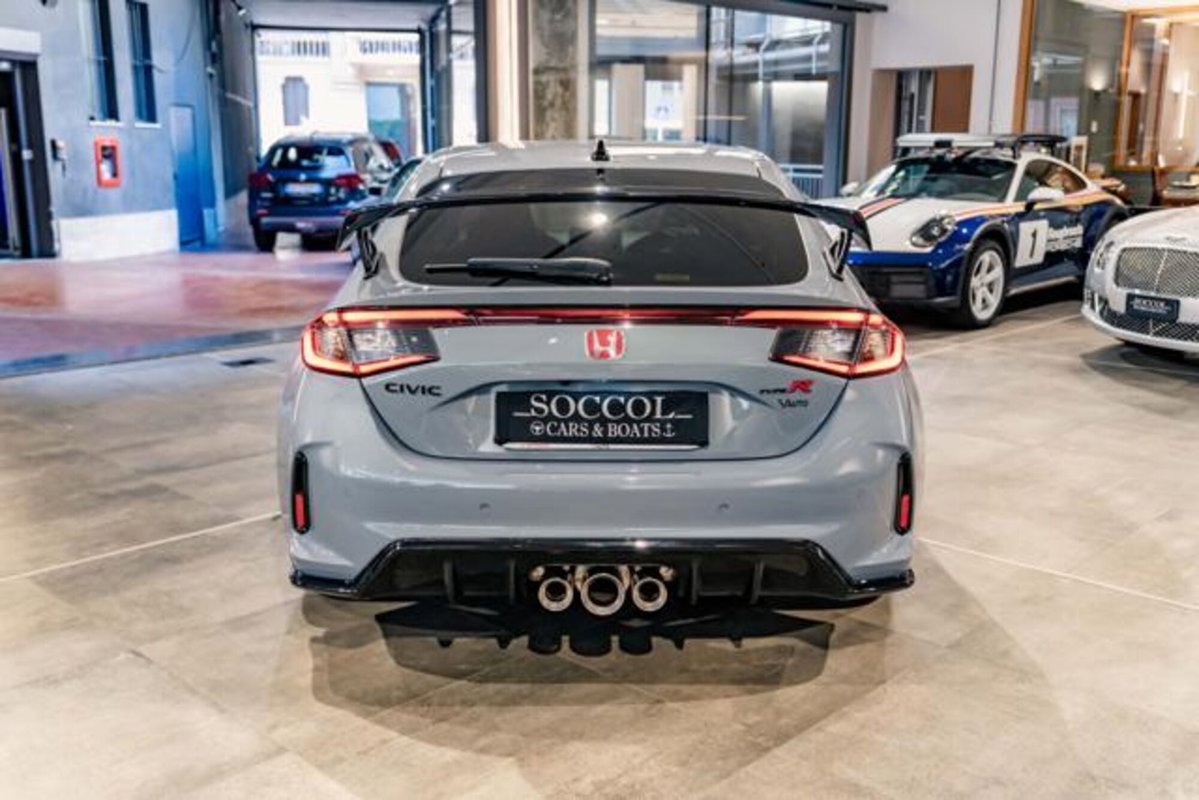 Honda Civic 2.0 Type R (7)