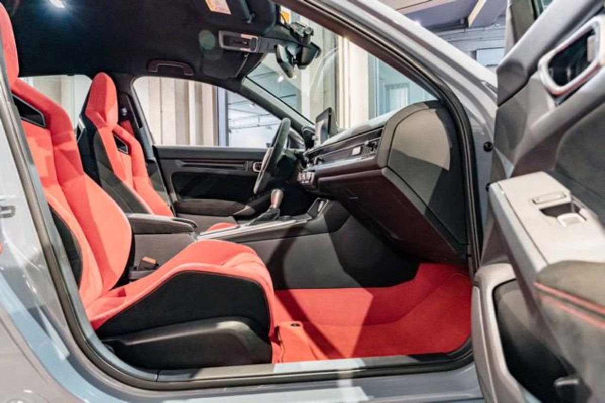 Honda Civic 2.0 Type R (8)