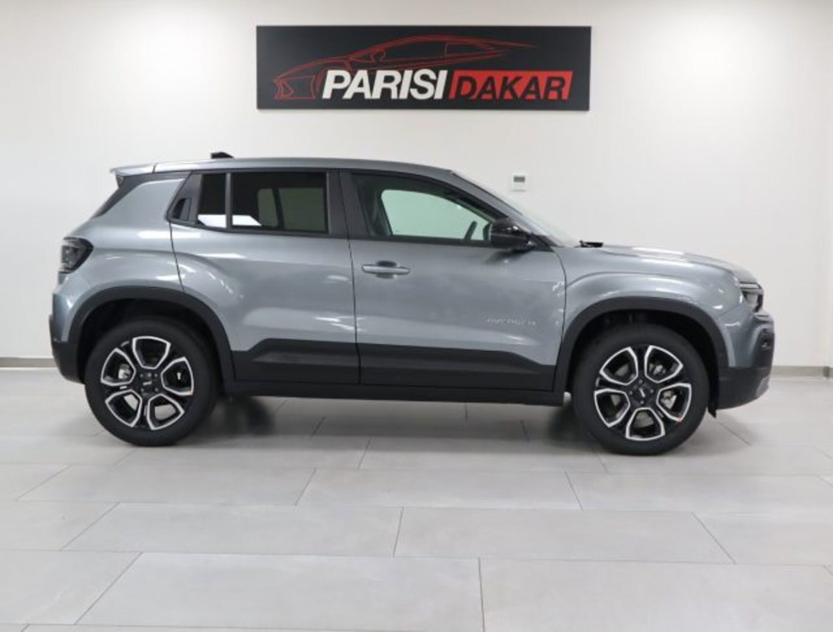 Jeep Avenger 1.2 turbo Summit fwd 100cv (6)