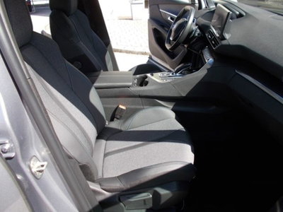 Peugeot 3008 BlueHDi 130 S&S EAT8 Allure Pack (11)