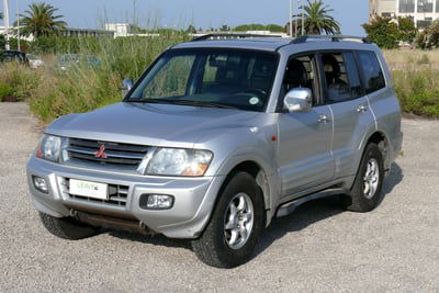 Mitsubishi Pajero 3.2 16V DI-D 3p. GLS2 Autocarro usata