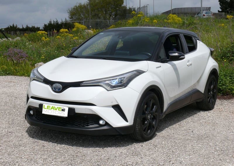 Toyota Toyota C-HR 1.8 Hybrid E-CVT Trend