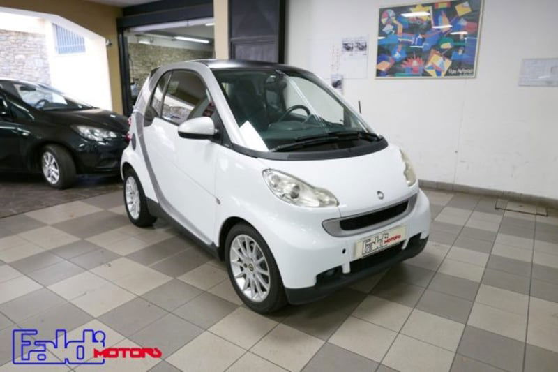smart Fortwo 1000 52 kW MHD coupé passion