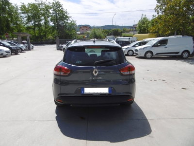 Renault Clio Sporter dCi 8V 90 CV Business (6)