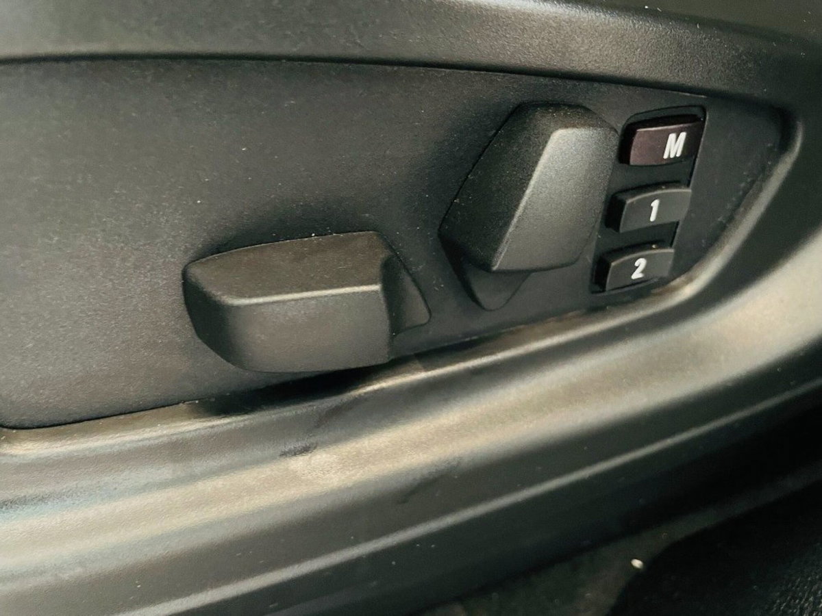 BMW X6 xDrive30d Futura (10)