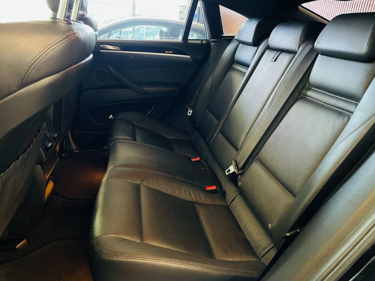 BMW X6 xDrive30d Futura (11)