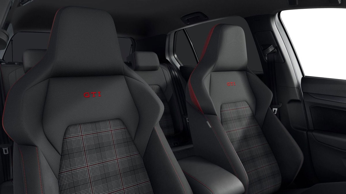 Volkswagen Golf GTI Clubsport 2.0 TSI DSG 5p. BlueMotion Technology (6)