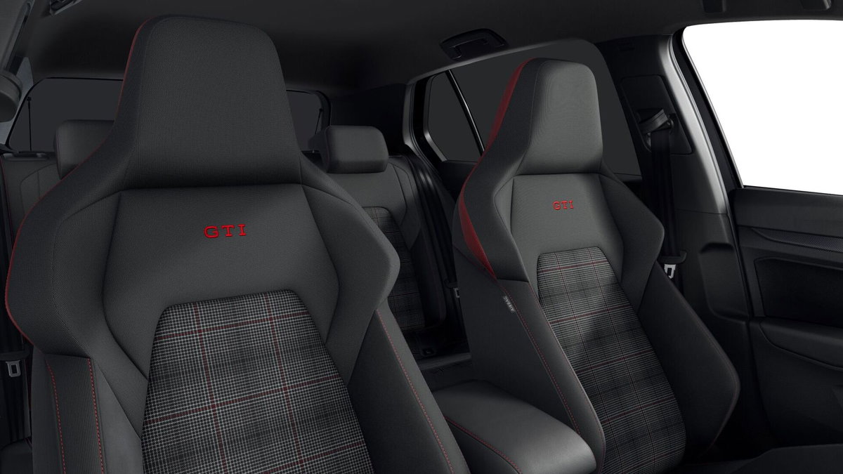 Volkswagen Golf GTI Clubsport 2.0 TSI DSG 5p. BlueMotion Technology (6)